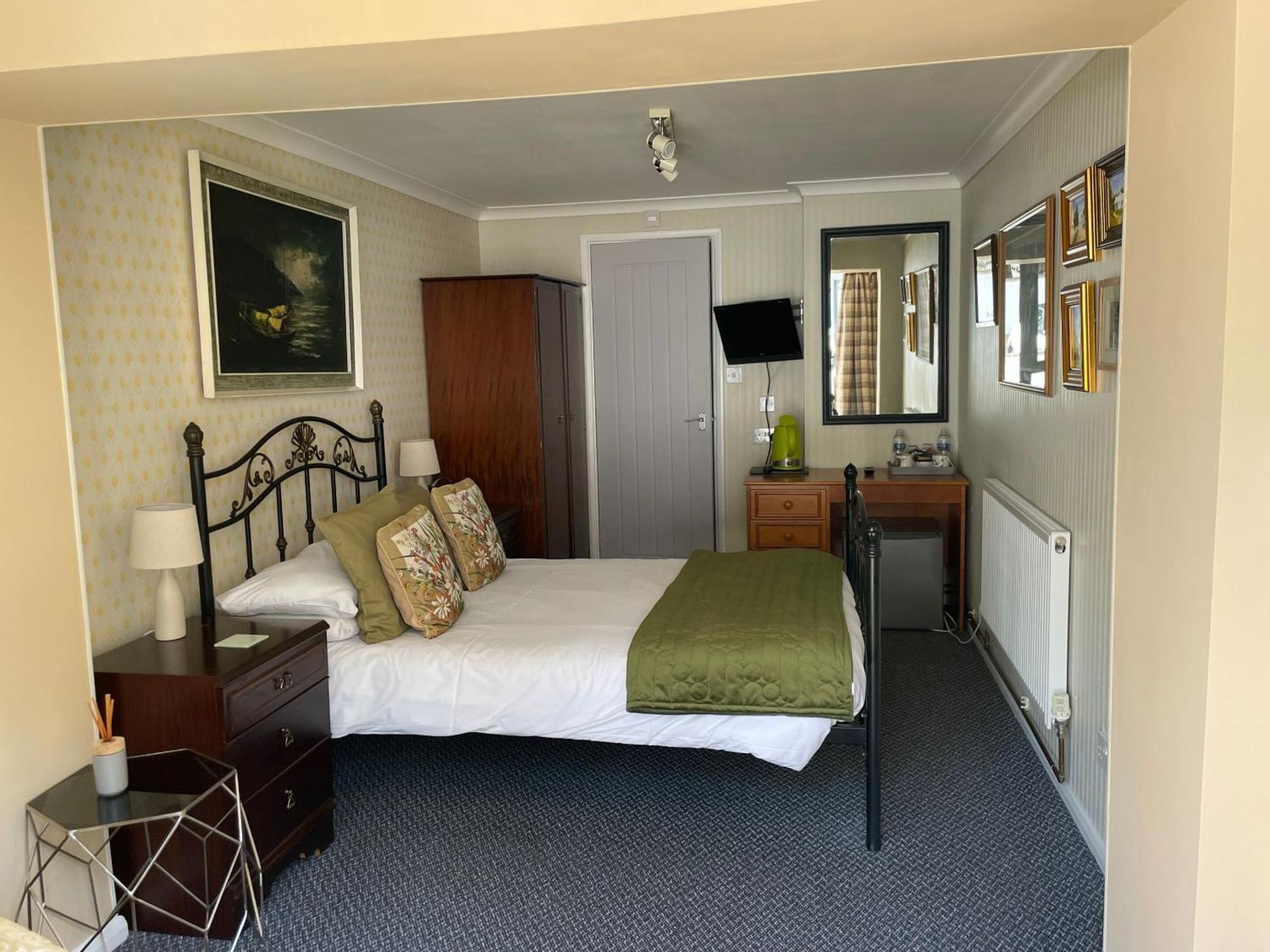 Knights Court Hotell Great Yarmouth Rum bild